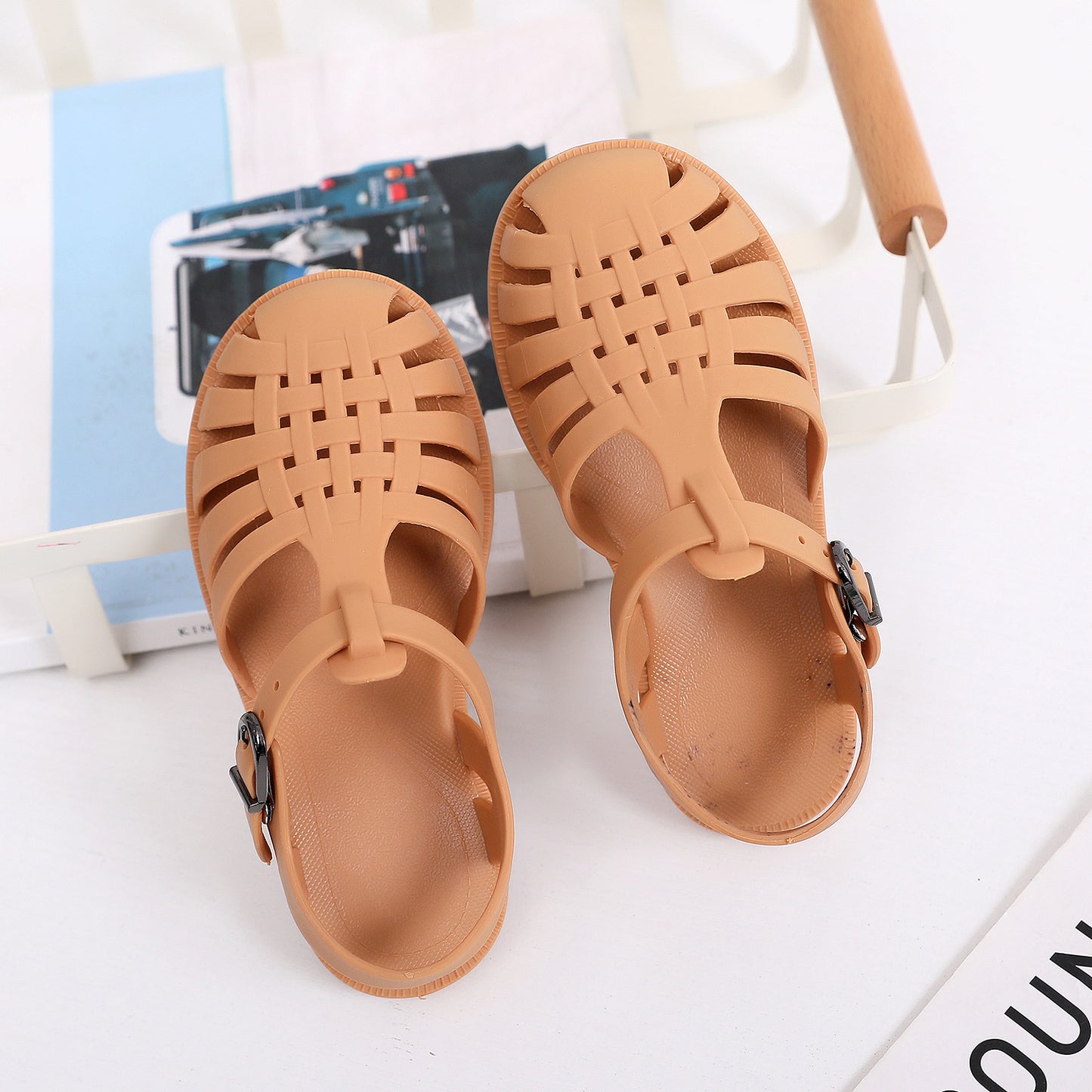 Children's Baotou sandals spring and summer boys and girls soft bottom hollow hole shoes flat jelly shoes baby toddler shoes