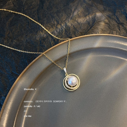 European and American retro titanium necklace female designed high-grade pearl pendant INS style wild lock bone chain jewelry