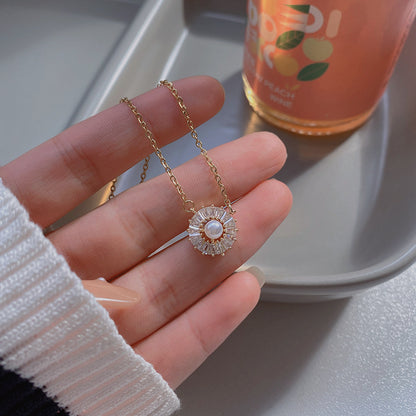 European and American retro titanium necklace female designed high-grade pearl pendant INS style wild lock bone chain jewelry