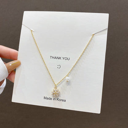 European and American retro titanium necklace female designed high-grade pearl pendant INS style wild lock bone chain jewelry